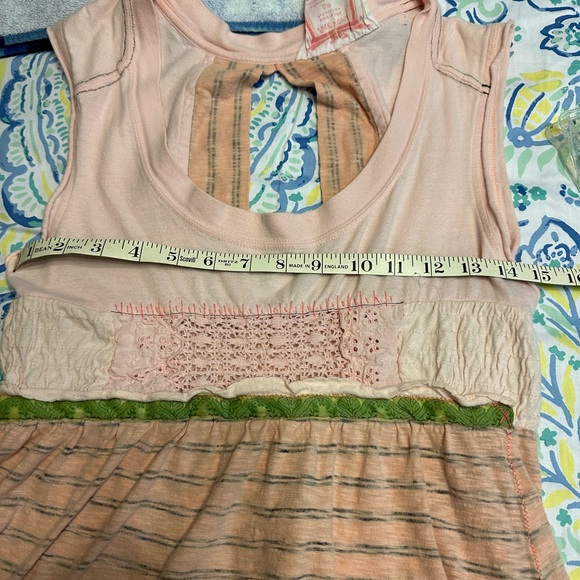 Ladies Free People sleeveless top - Picture 2 of 5